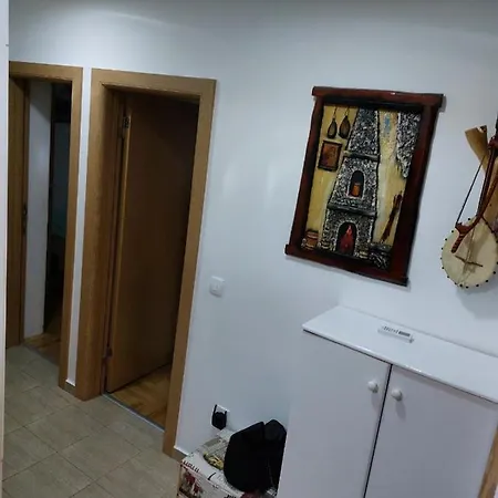 Lejlighed Three Bedroom Budva