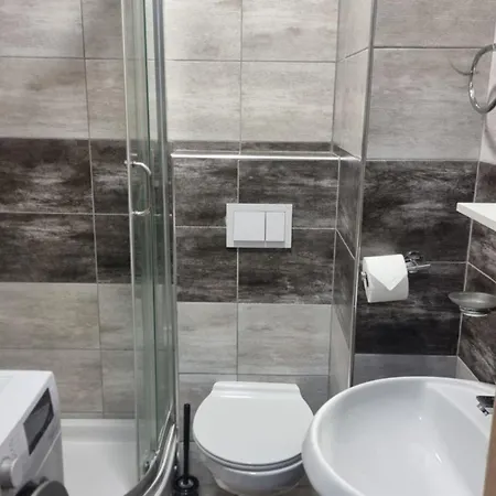Lejlighed Three Bedroom Budva